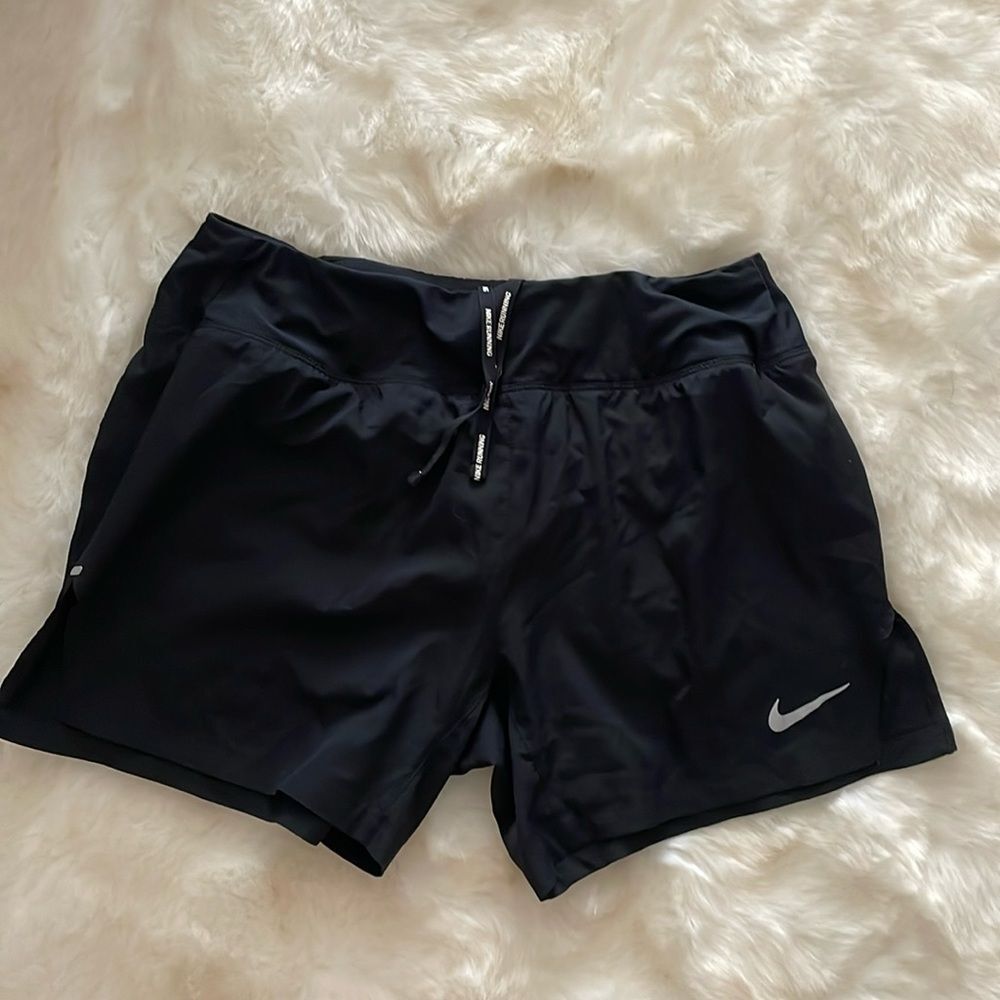 Nike Womens Black White Flex Dri Fit Shorts Size Small S pocket Quick Dry Long